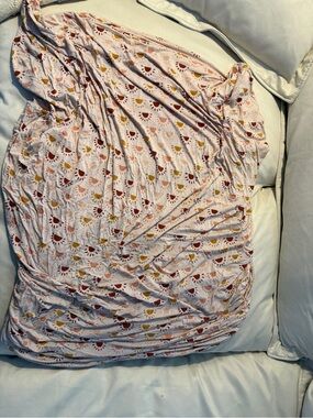 Bums and Roses Boho Sunburste Pattern bamboo Crib Sheet